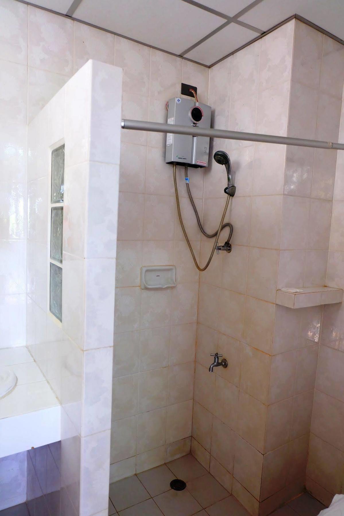 Larrivee Otel Bang Bo Dış mekan fotoğraf