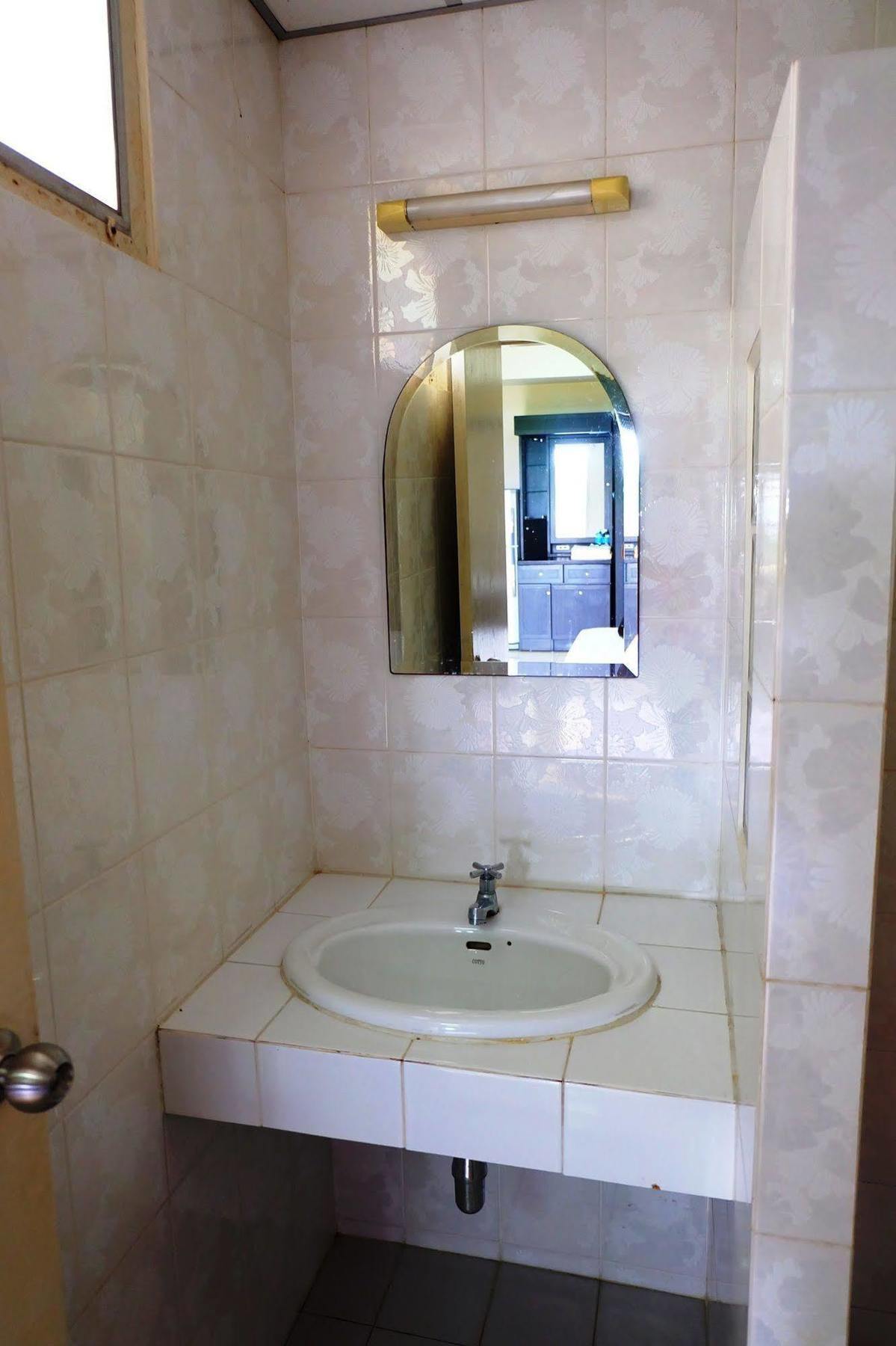 Larrivee Otel Bang Bo Dış mekan fotoğraf