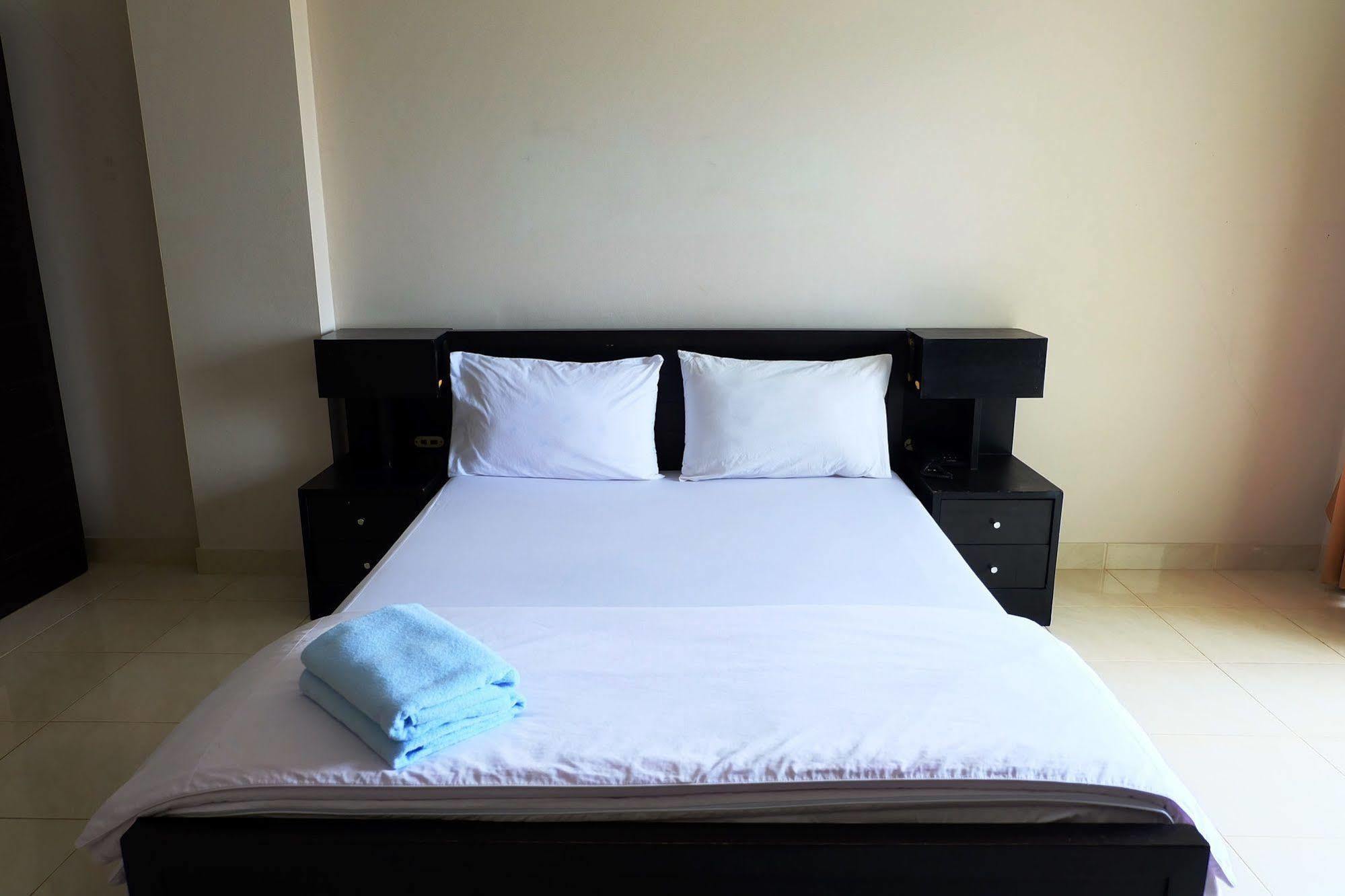 Larrivee Otel Bang Bo Dış mekan fotoğraf
